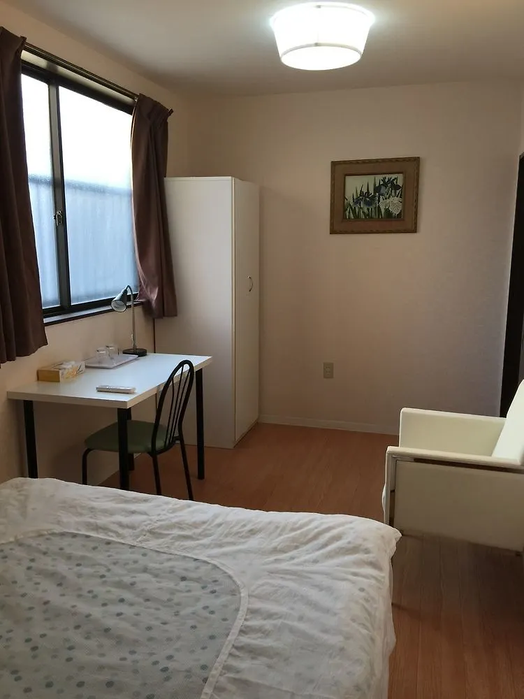 Naniwa Guest House Oszaka Szálloda